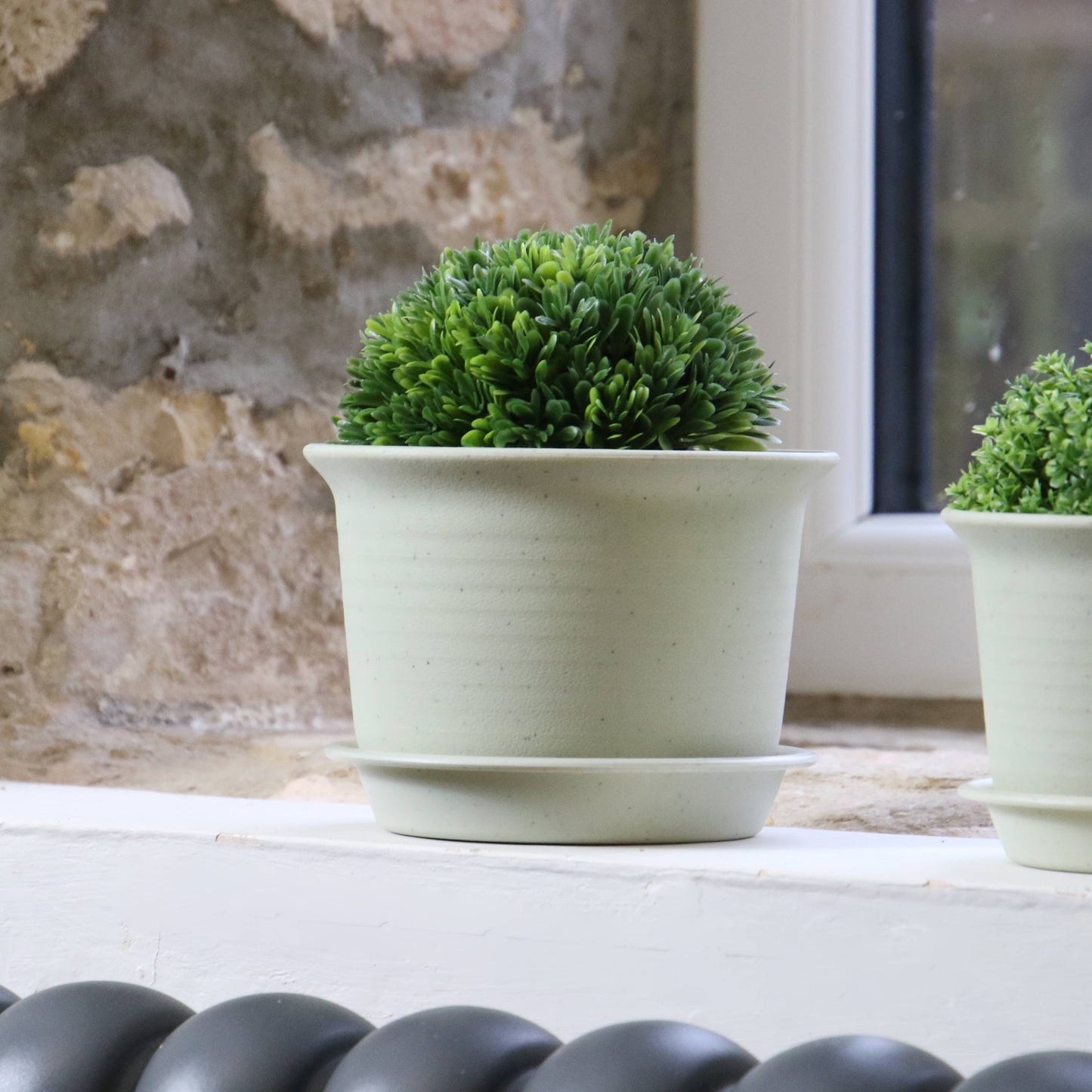 Plastic Plant Pots