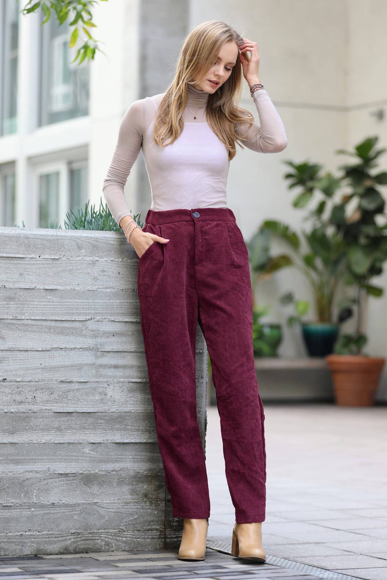 High Rise Corduroy Pants With Pockets
