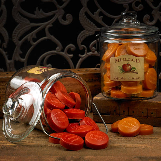 Buttons Display jar with label