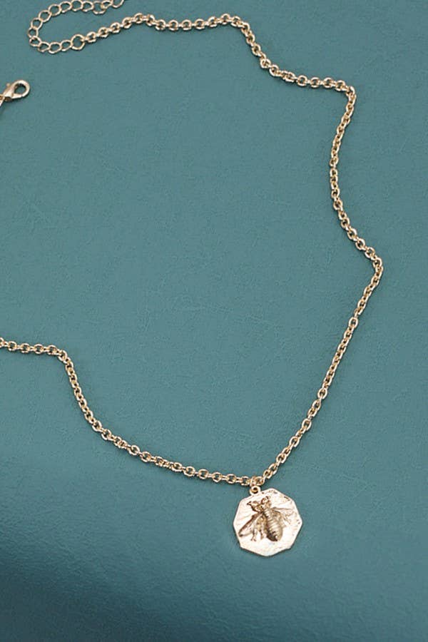 Bubble Bee Octagon Charm Necklace | 31N23235