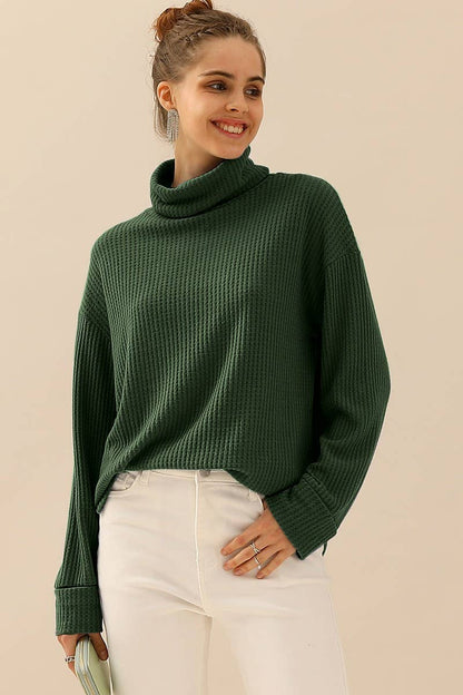 TURTLE HIGH NECK KNIT TOP