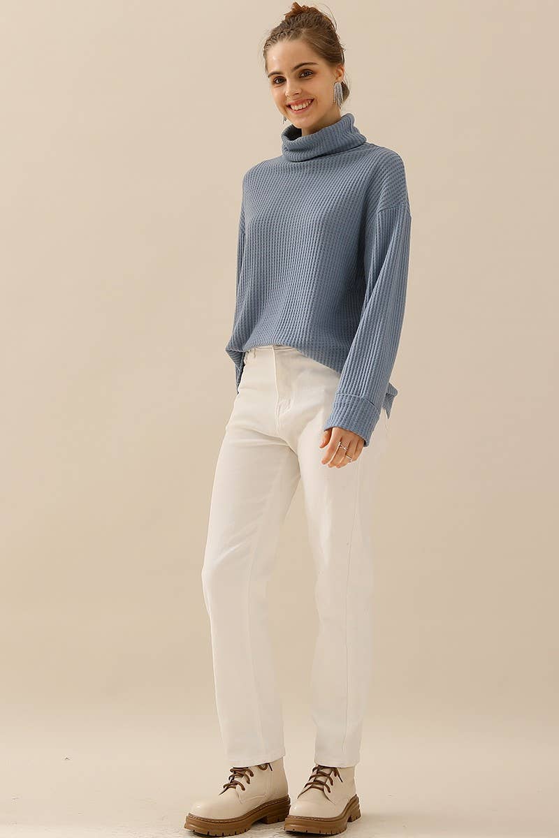 TURTLE HIGH NECK KNIT TOP