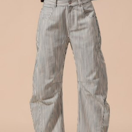 Mid Rise Barrel Pin Stripe Pants