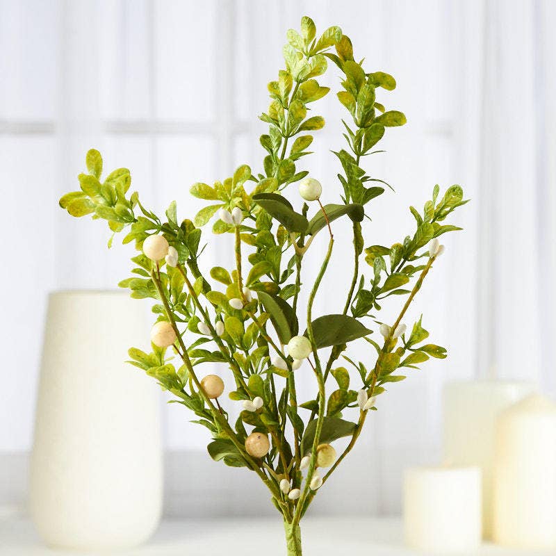 12" Realistic Leaf Berry Pick