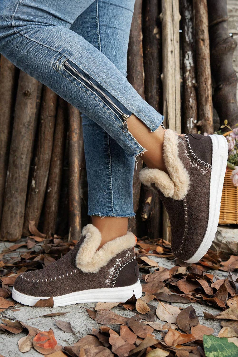 Suede Stitching Patchwork Plush Lined Anklet Boots