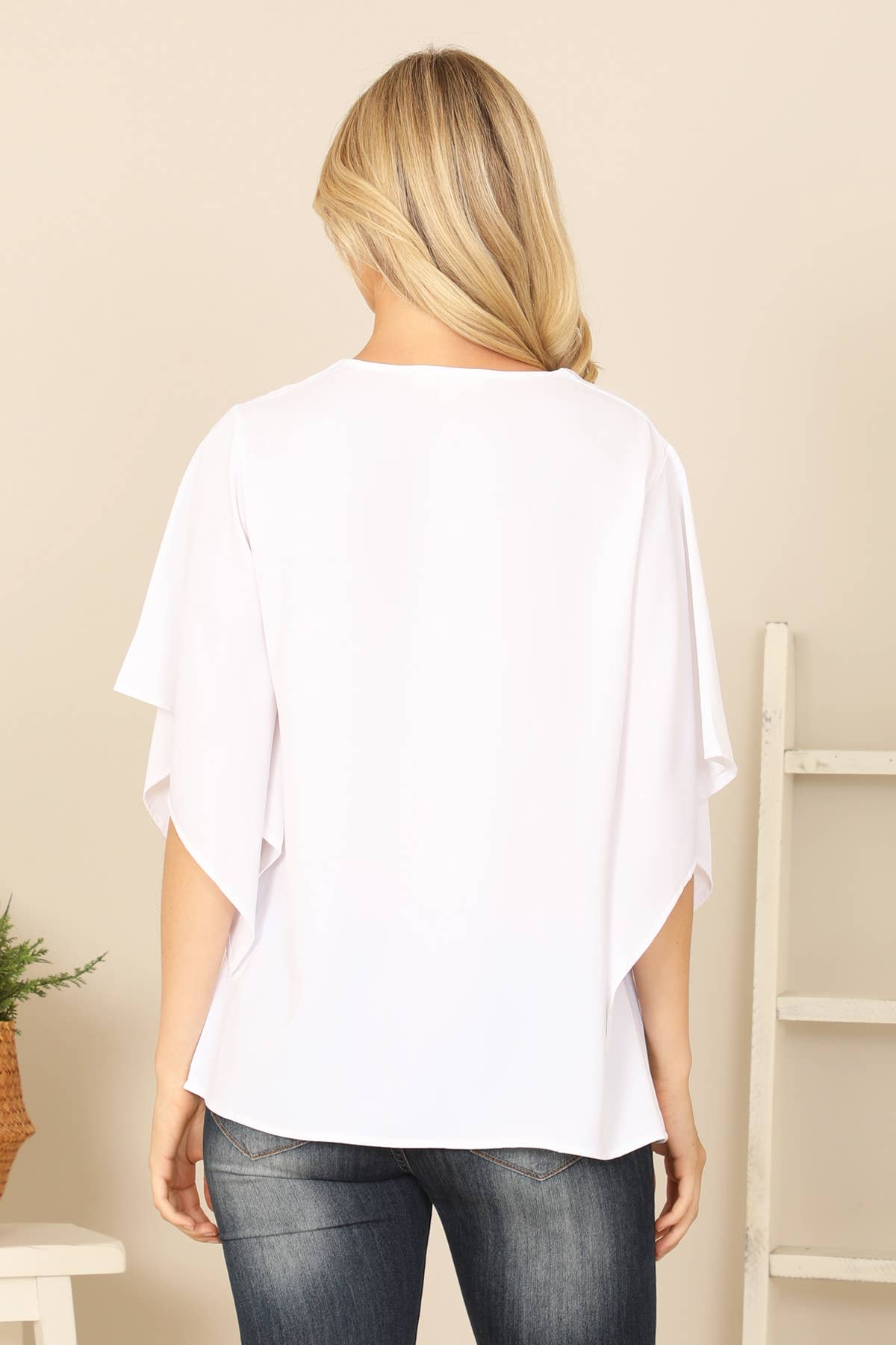 Plus Size White V-Neck Butterfly Sleeve Solid Top