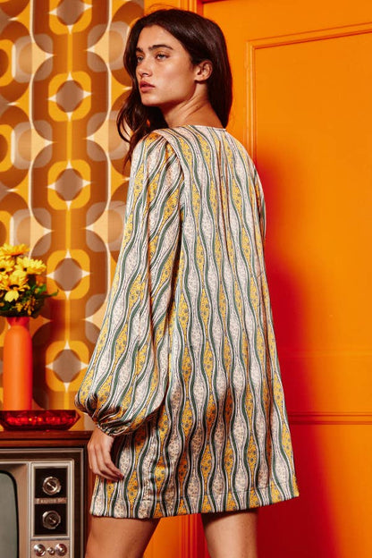 Lantern Sleeves V-neck Tunic Dress