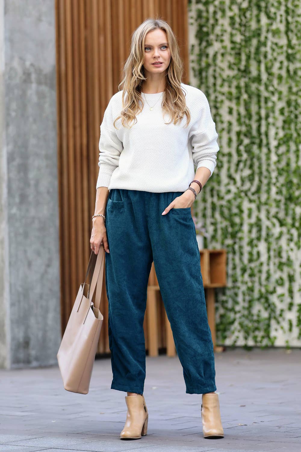 Corduroy Front pocket Baggy Pants