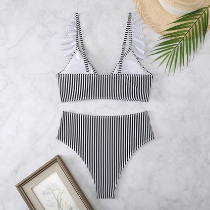 High-Waisted V-Neck Ruffled Bikini Swimsuit_CWMW0200