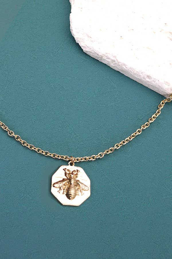 Bubble Bee Octagon Charm Necklace | 31N23235
