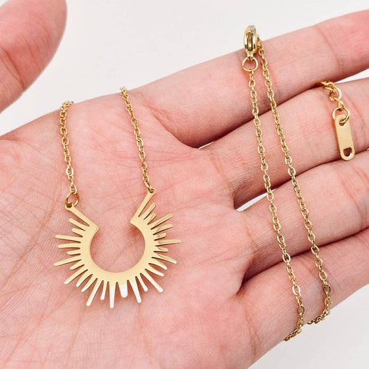 18K Gold Plated Stainless Steel Sunflower Charm Necklace-FGS